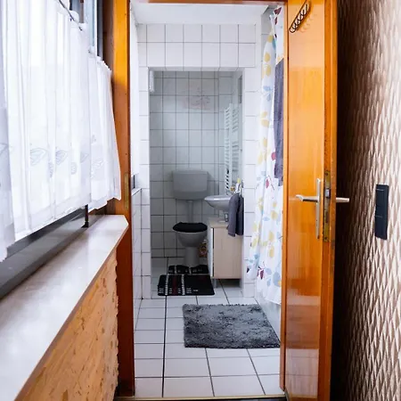 May-Homestay-Saar Neunkirchen  Extérieur photo